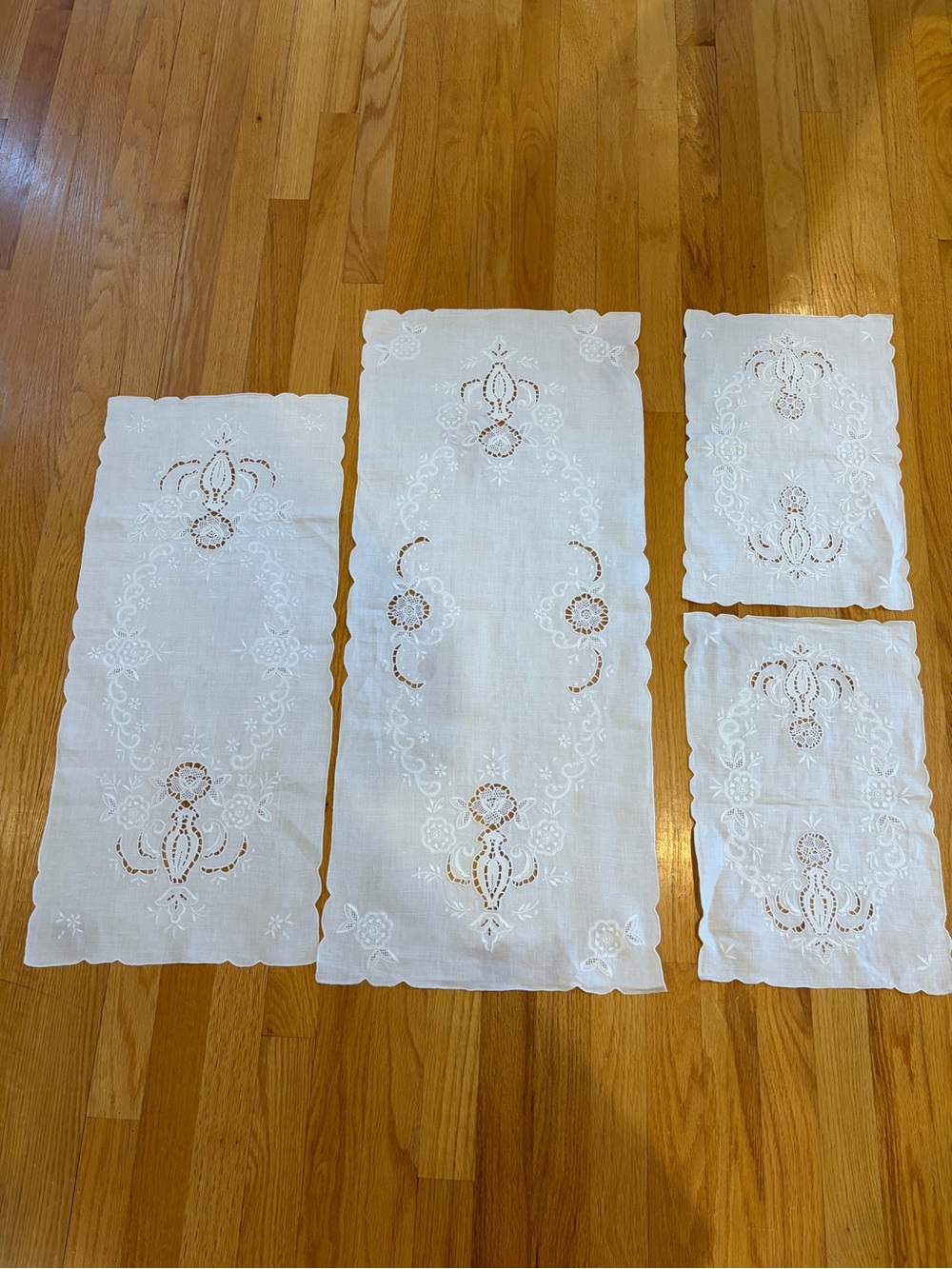 Embroidered White Linen Table Runners and Placemats - Set of 4